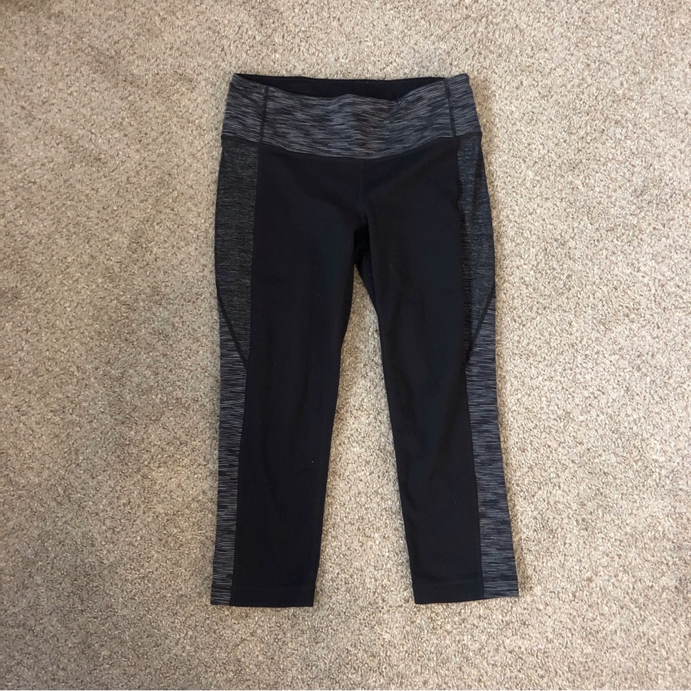 Athleta Capri Leggings M